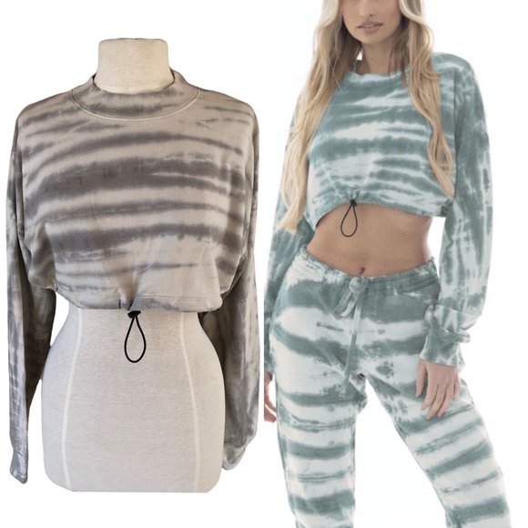 TALENTLESS Tops - TALENTLESS Cinch Crop Crew Long Sleeve S/M